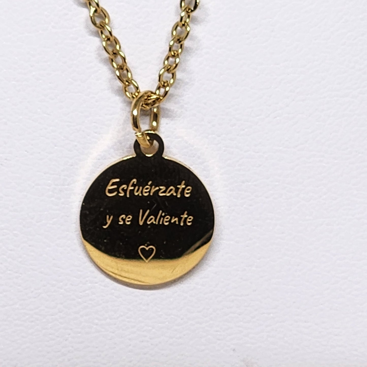 Esfuérzate necklace