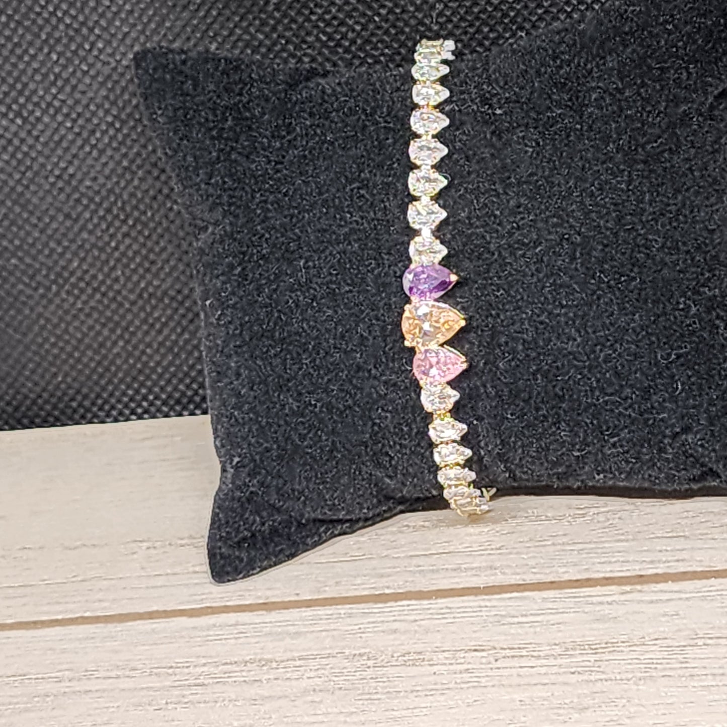 Violeta corazon bracelet
