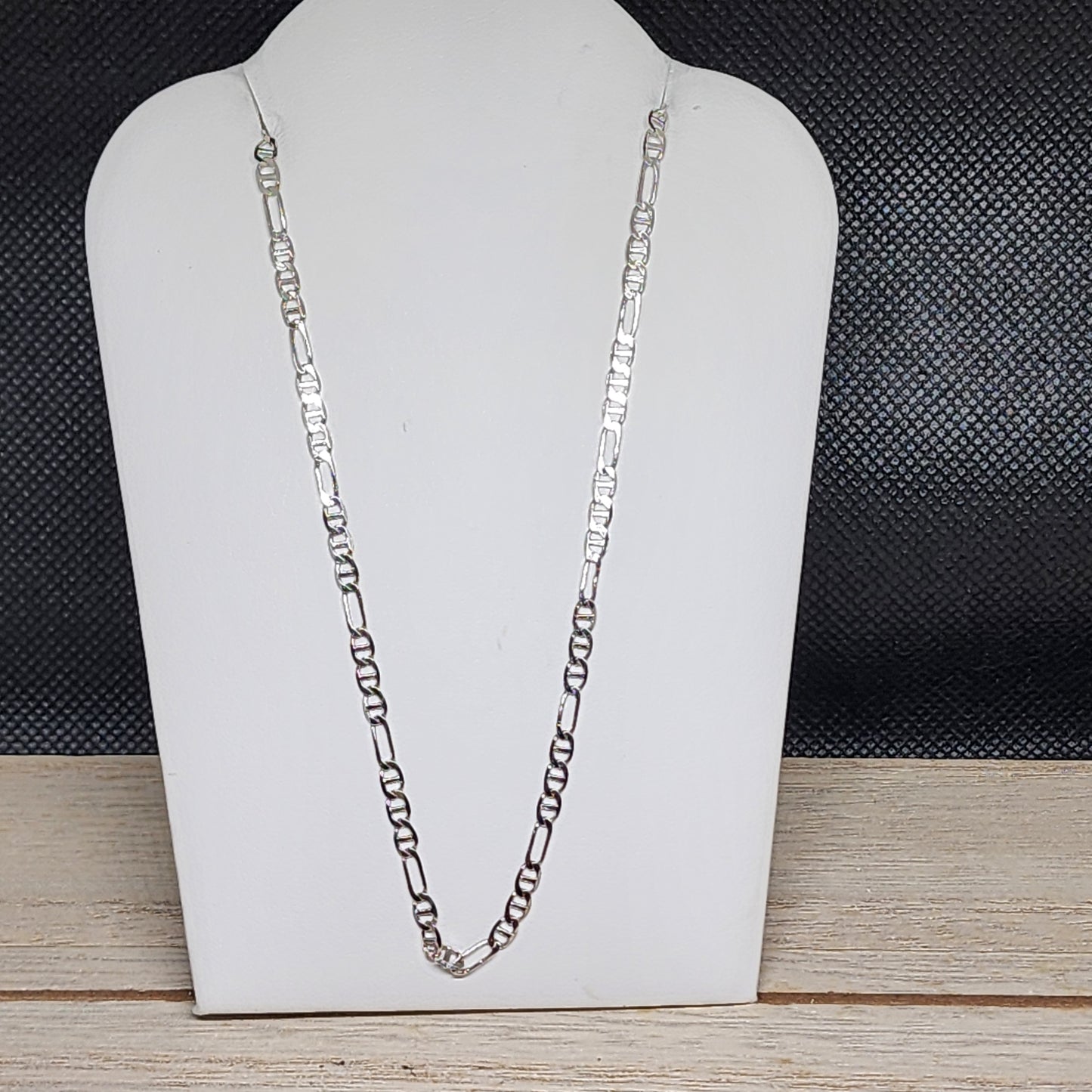 Tres en uno necklace