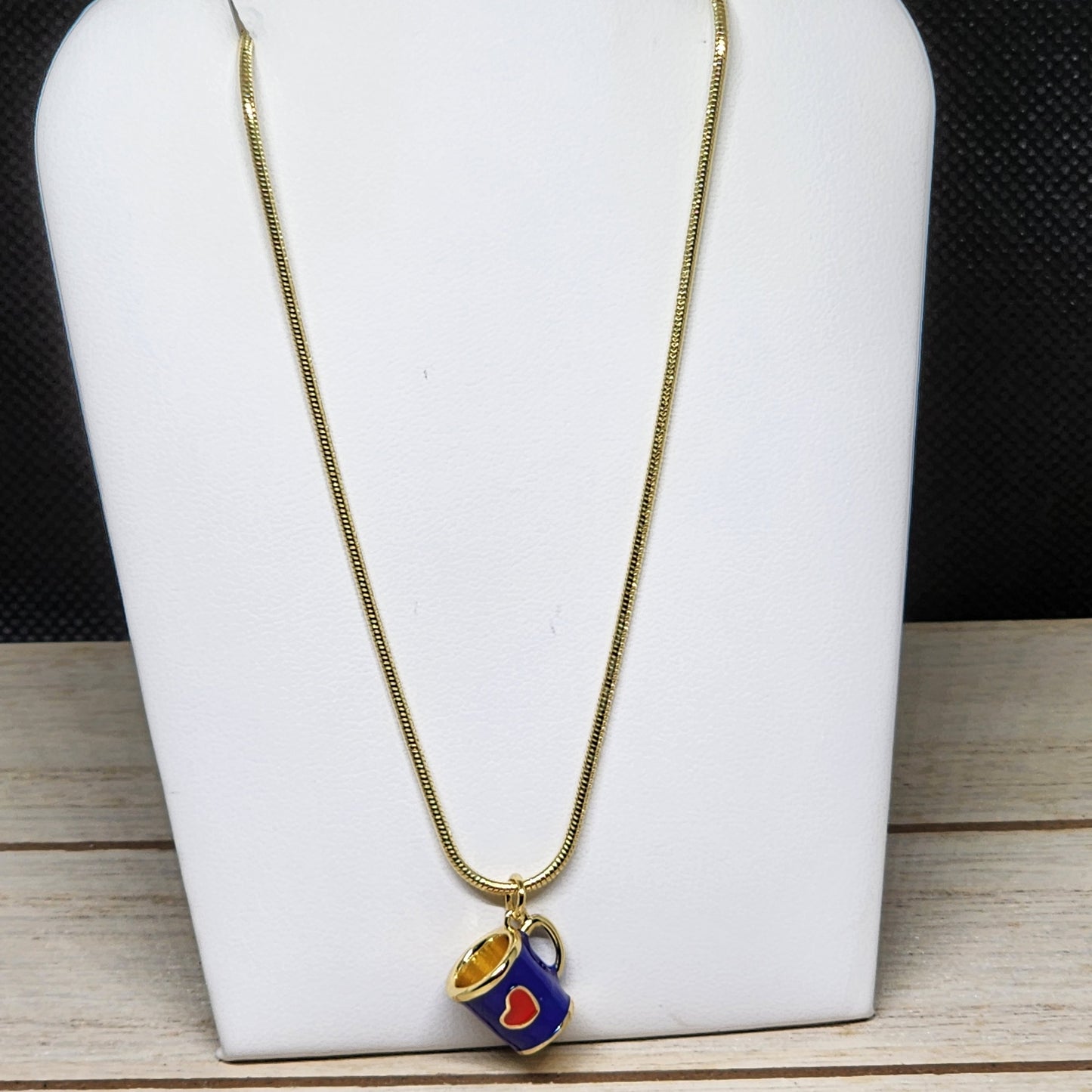 Cafecito time necklace