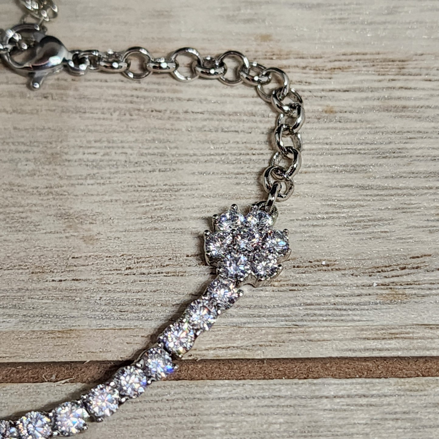 Shiny heart bracelet