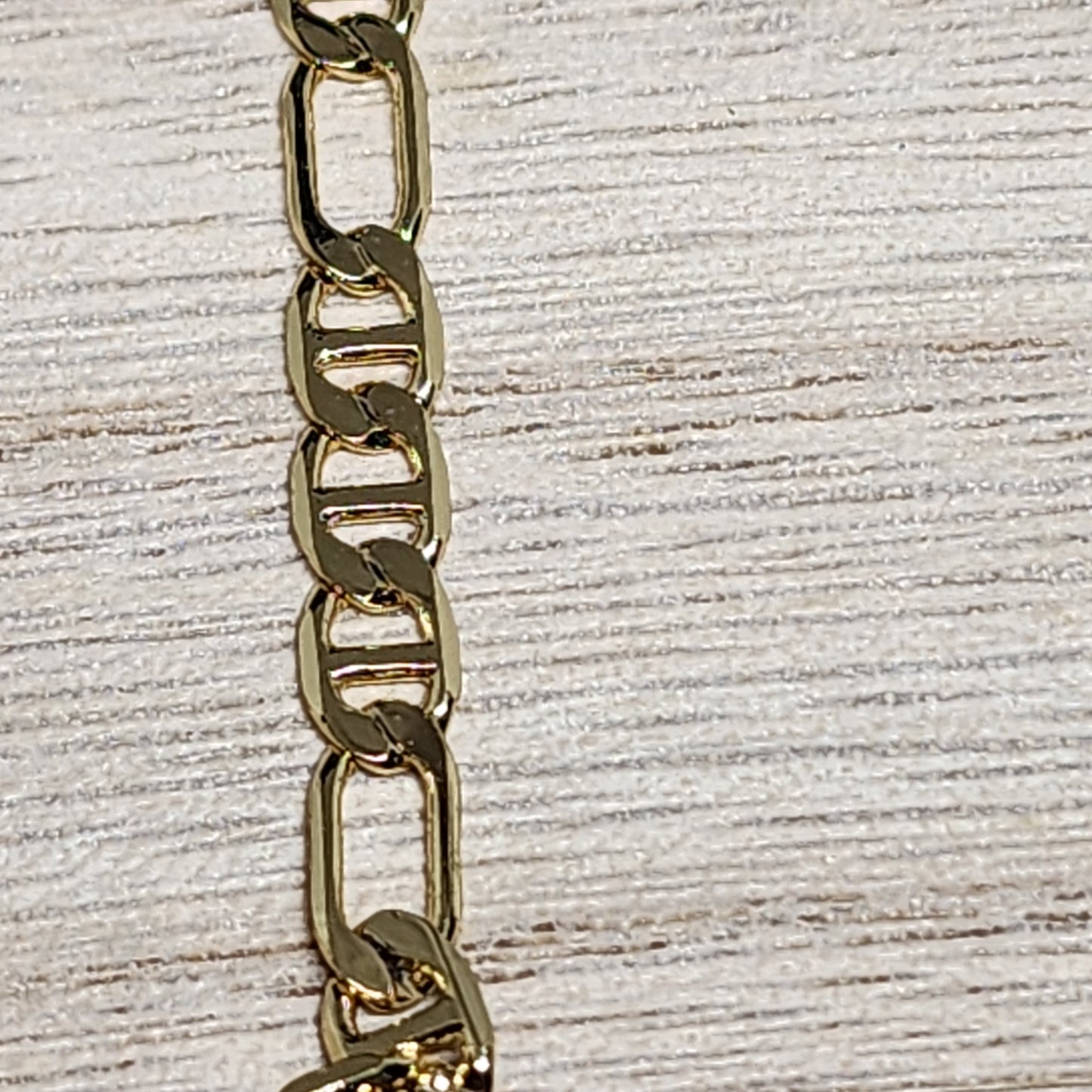Like GG anklet