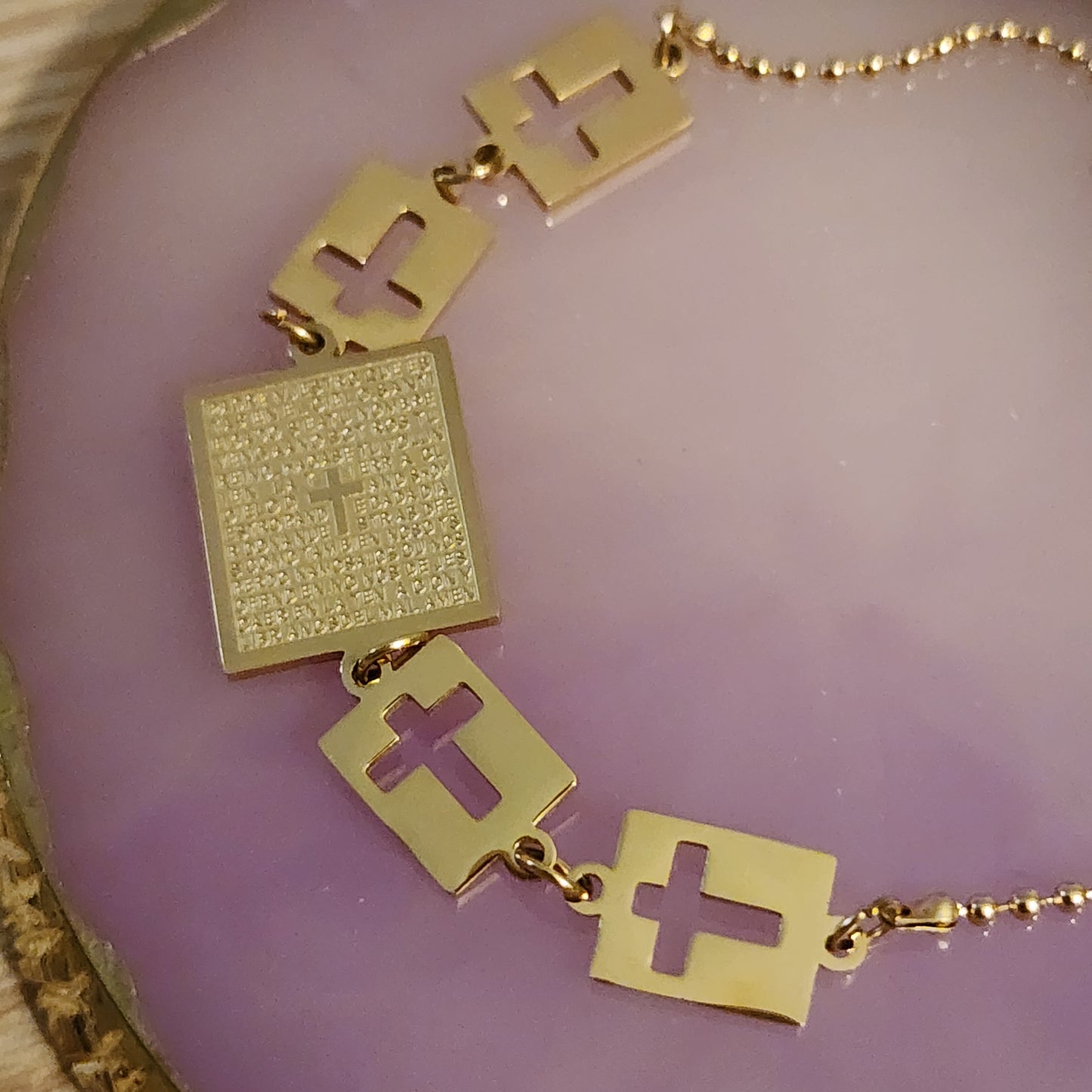 Amén necklace