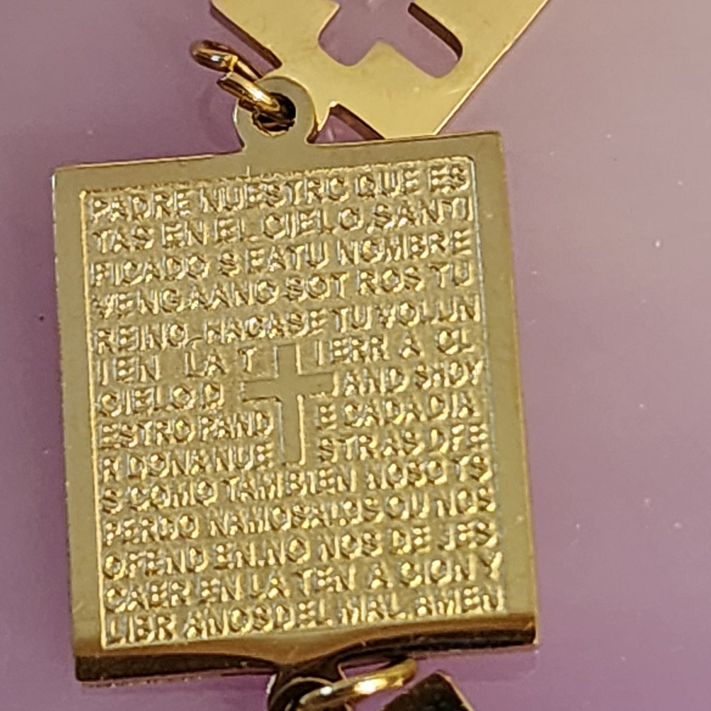 Amén necklace