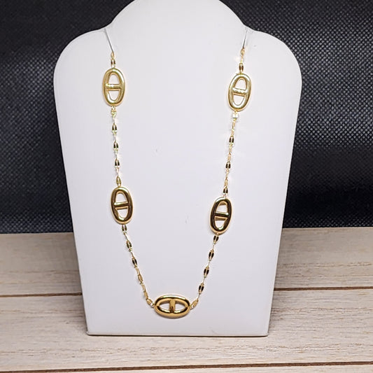 GG necklace