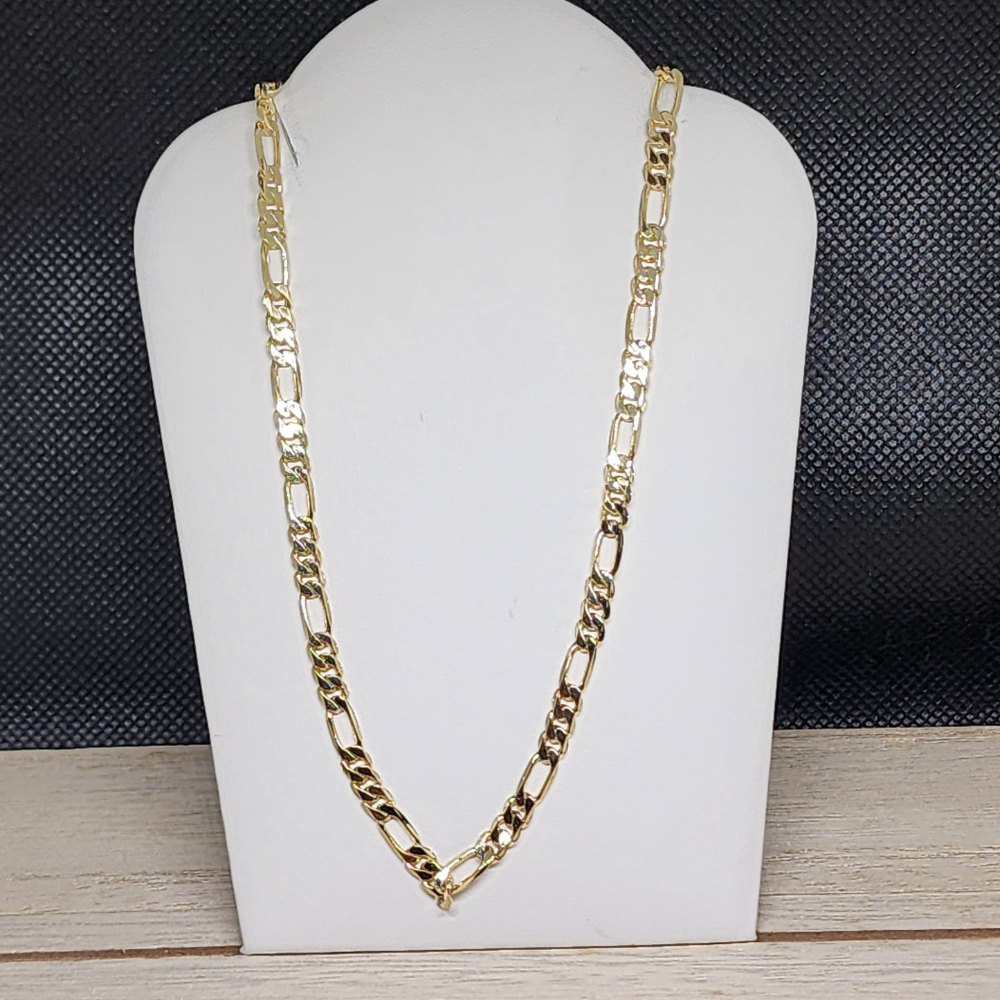 Figaro mio necklace