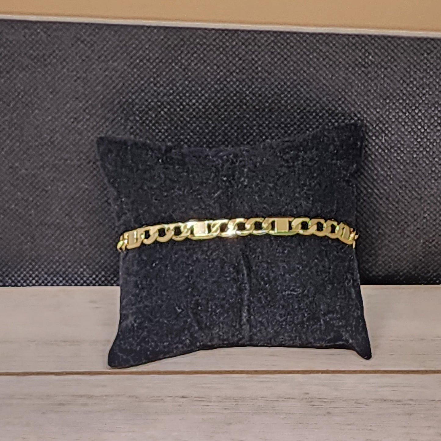 Sencilla bracelet