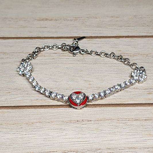 Shiny heart bracelet